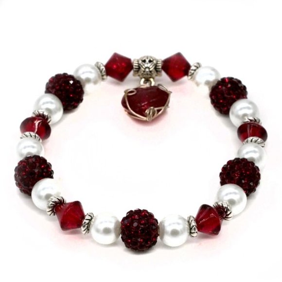 Bracelet with Pearls and Glass Works Charm. OS. - Picture 2 of 3